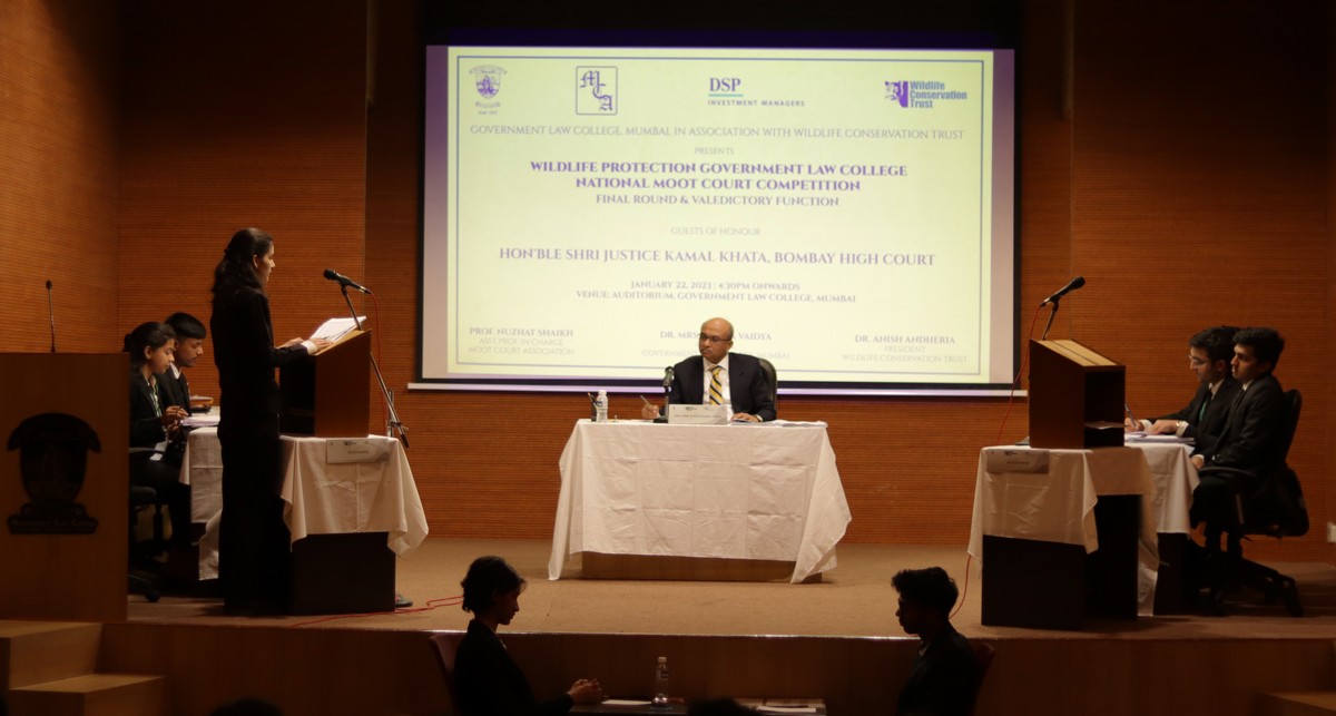 Hon’ble Justice Kamal Khata, Bombay High Court (middle), presiding over the final round of the 4th Wildlife Protection Government Law College National Moot Court Competition, held on January 22, 2023, at the Government Law College auditorium.